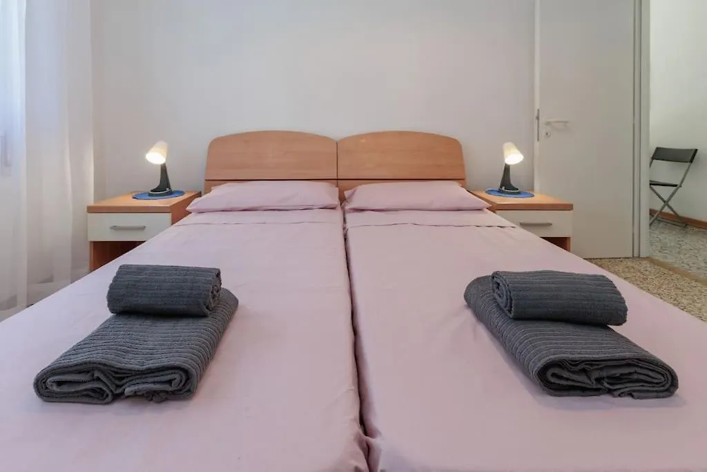 Jesolo Budget! Free Parking 1 Comodo Appartamento Apartment