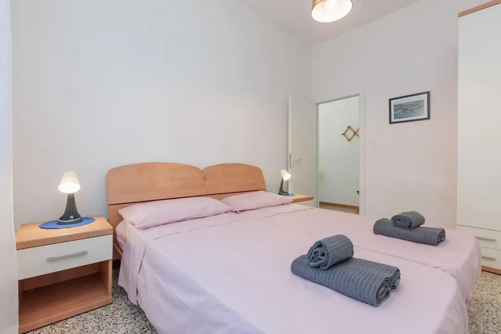 Jesolo Budget! Free Parking 1 Comodo Appartamento 0*, Lido di Jesolo Italy